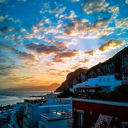 Soleluna Capri