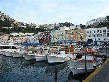 Nocleg ze śniadaniem Soleluna Capri